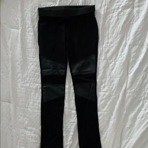 leggings with faux leather detail